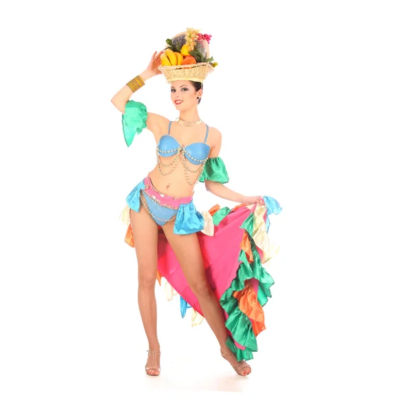 Burlesque-Tänzerin mit Regenbogenkleid und Obsthut, isoliert auf weiß — Stockfoto