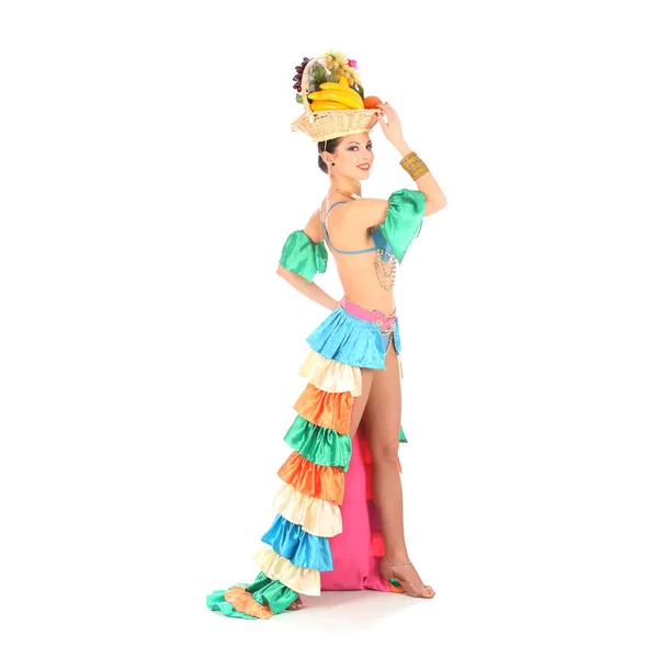 Ballerino burlesco con abito arcobaleno e cappello di frutta, isolato su bianco — Foto Stock