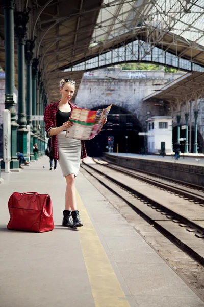 Mädchen auf Reisen — Stockfoto