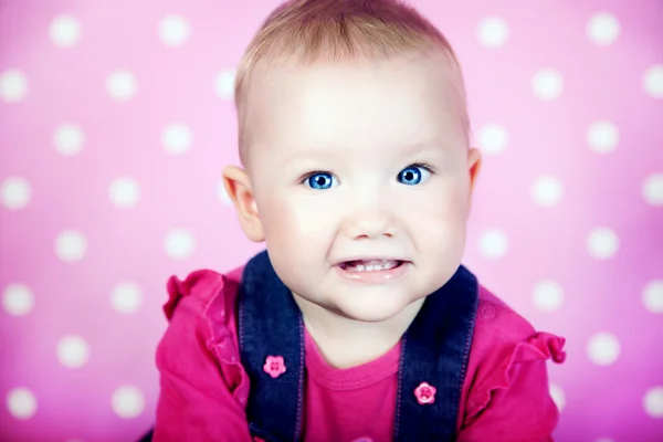 Beautiful little girl. — Stock Photo, Image