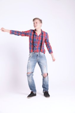 yakışıklı delikanlı