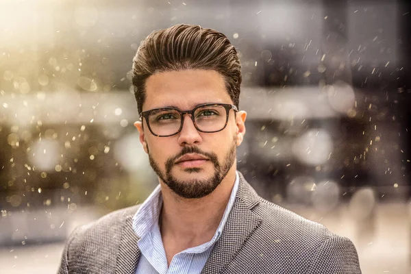 Portrait Handsome Man Beard Wearing Eyeglasses Looking Camera Elegant Style — Stock Photo, Image