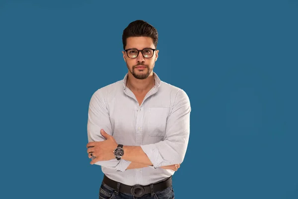 Fashionable Young Businessman Posing Blue Studio Background Copy Space Bearded — Foto de Stock