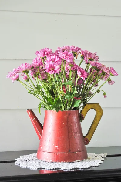 Цветок в вазе — стоковое фото