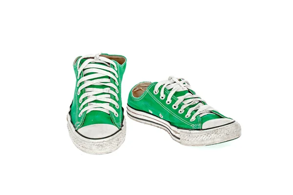 Zapato verde vintage sobre fondo blanco — Foto de Stock