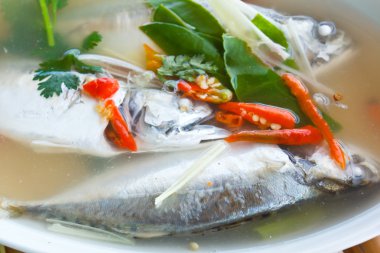 baharatlı çorba uskumru. 