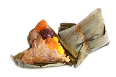 pirinç hamur tatlısı, zongzi veya bakcang.