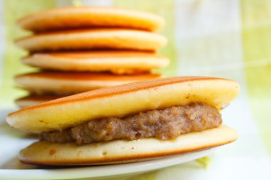 dorayaki (Japon krep).