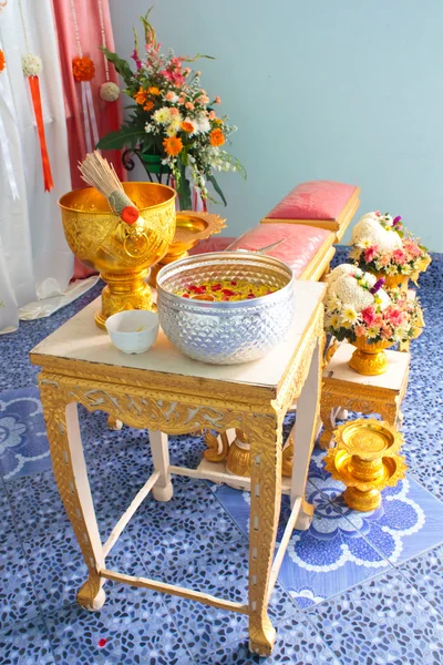 Blessed water at Thai wedding ceremony. — Stock Photo, Image