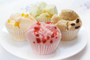 Muffin kek veya Pamuk - yün kek.