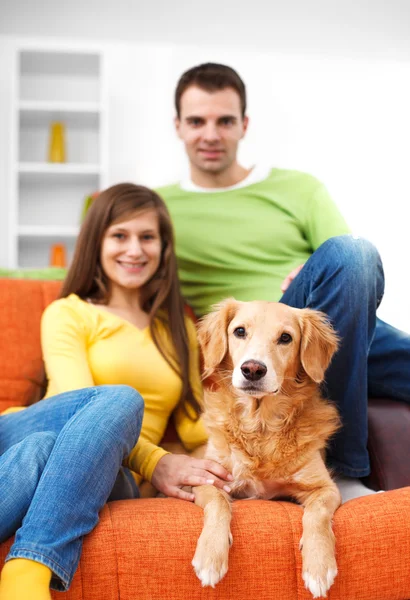 Young couple — Stock Photo, Image