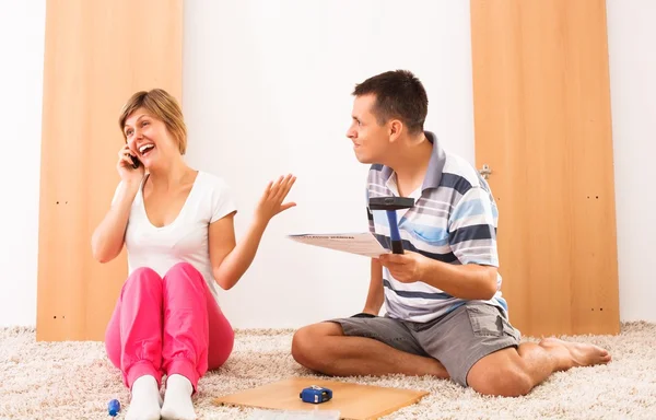 Assembling furniture — Stock Photo, Image