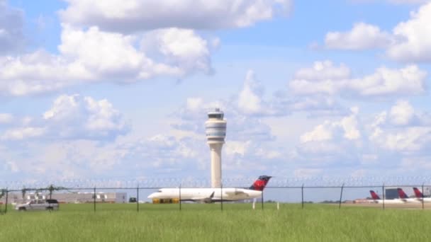 亚特兰大 Usa Hartsfield Jackson International Airport Covid Pandemic Start Pan — 图库视频影像