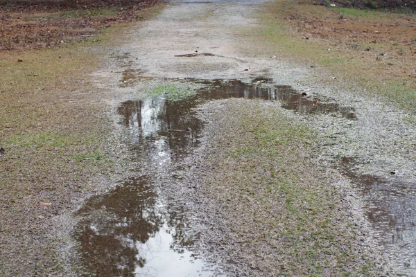 Wassermassen Einer Ländlichen Einfahrt Georgien — Stockfoto