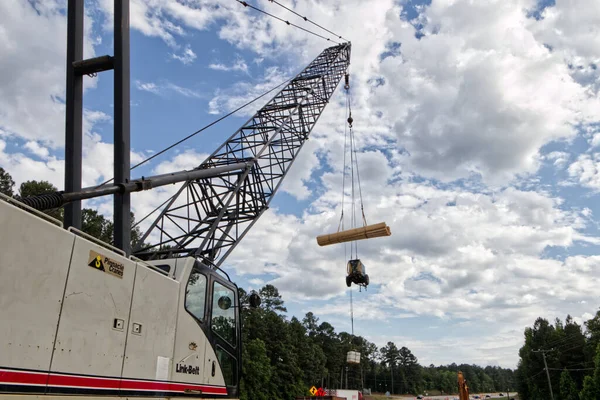 Augusta Usa Highway Bridge Construction Linkbelt Crane Machines Hanging Boom — Stockfoto