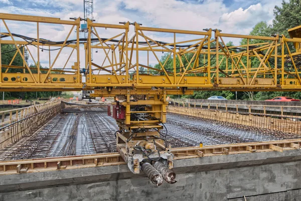 Augusta Usa Highway Bridge Construction Terex Beton Bestrating Hoekig Uitzicht — Stockfoto