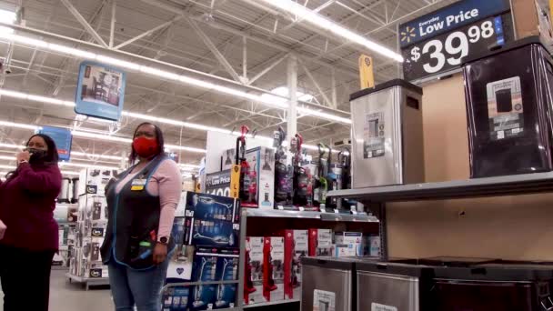 Evans Usa Walmart Retail Store Interior Gli Acquirenti Del Ringraziamento — Video Stock