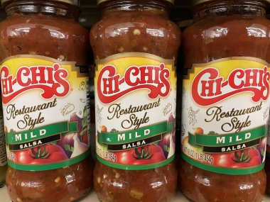 Martinez, Ga USA - 11: 30 Chi Chis salsa 'sı cam kavanozda