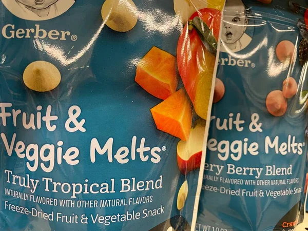 Martinez, Ga USA - 11: 30 Gerber tam tahıl kutusu bebek maması torbaları