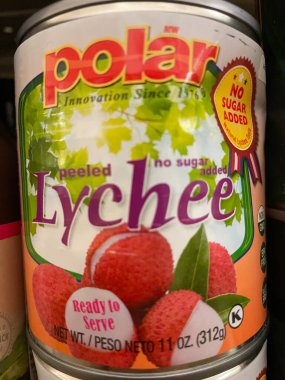 Columbia County, Ga USA - 12 01 21: Polar Tyechee perakende satış rafında.