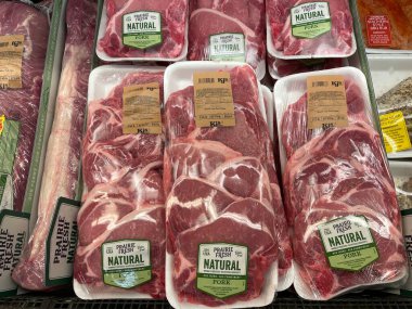 Hephzibah, Ga USA - 12. 02 21: KJ 's perakende market içi
