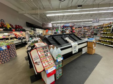 Hephzibah, Ga USA - 12. 02 21: KJ 's perakende market içi