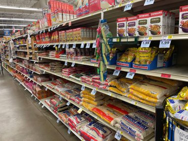 Hephzibah, Ga USA - 12. 02 21: KJ 's perakende market içi