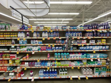 Hephzibah, Ga USA - 12. 02 21: KJ 's perakende market içi