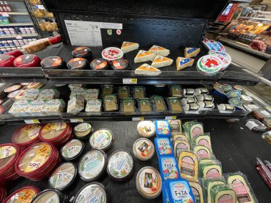 Hephzibah, Ga USA - 12. 02 21: KJ 's perakende market içi