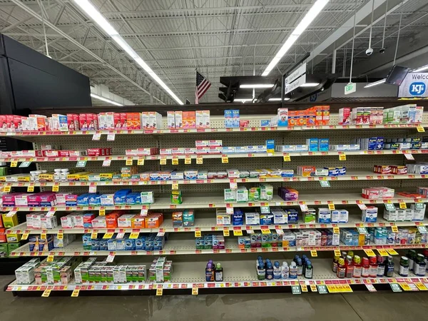 Hephzibah, Ga USA - 12. 02 21: KJ 's perakende market içi