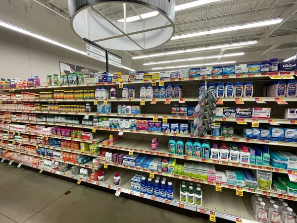 Hephzibah, Ga USA - 12. 02 21: KJ 's perakende market içi