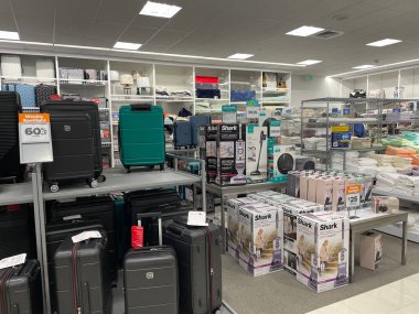 Evans, Ga USA - 12: 03 Belk perakende mağazası iç bayram dekorasyonu