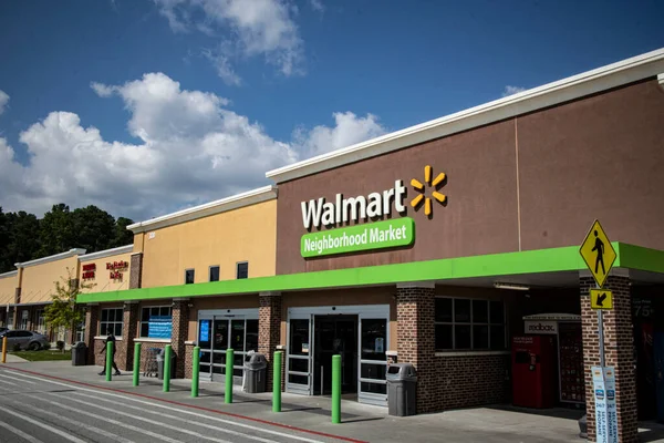 Columbia County Usa Walmart Naapuruston Vähittäiskauppa — kuvapankkivalokuva