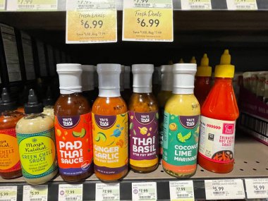 Augusta, Ga USA - 12: 19 21: Taze Pazar Perakende Marketi İç Tatil