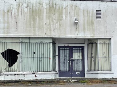 Şehir merkezindeki tıbbi bölge Augusta Ga 'nın camları kırılmış.