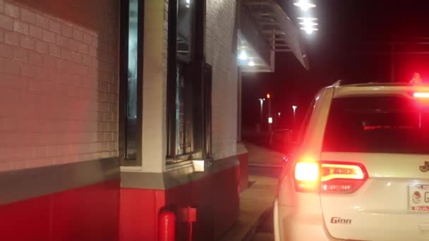 Covington Usa Krystal Restaurant Drive Thru Window Cash Transaction Dining — Wideo stockowe