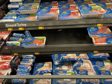 Martinez, Ga USA - 12. 23: Walmart perakende satış mağazası iç mekanı