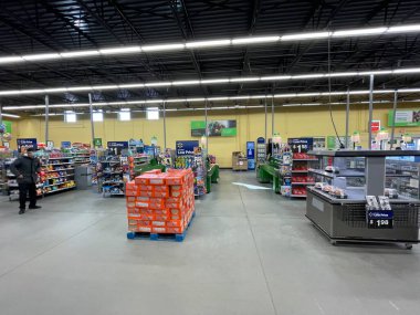 Martinez, Ga USA - 12. 23: Walmart perakende satış mağazası iç mekanı