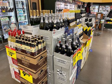 Martinez, Ga USA - 12: 23 Kroger perakende mağazası Kolombiya Yolu 'nda Noel arifesi