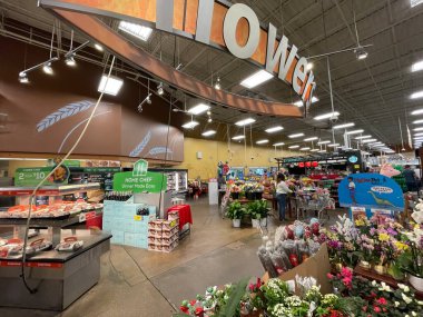 Martinez, Ga USA - 12: 23 Kroger perakende mağazası Kolombiya Yolu 'nda Noel arifesi
