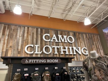 Augusta, Ga USA - 1203 21: Cabelas perakende mağazası Cabela Parkway