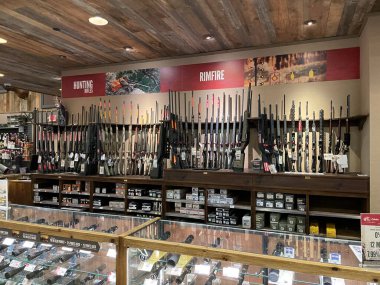 Augusta, Ga USA - 1203 21: Cabelas perakende mağazası Cabela Parkway