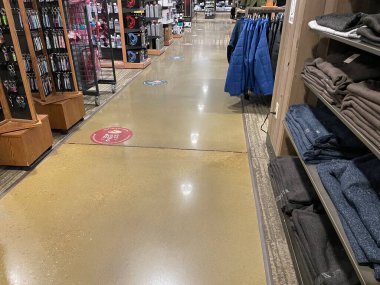 Augusta, Ga USA - 1203 21: Cabelas perakende mağazası Cabela Parkway