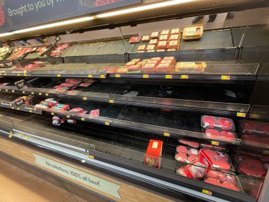 Augusta, Ga USA - 12. 24: Walmart perakende mağazası Noel arifesi