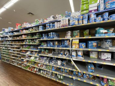 Augusta, Ga USA - 12. 24: Walmart perakende mağazası Noel arifesi