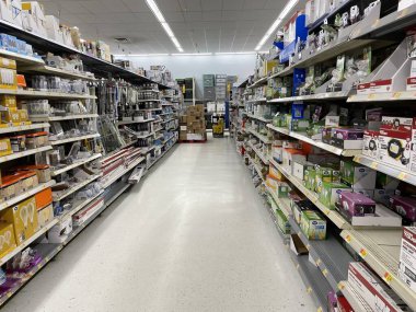 Augusta, Ga USA - 12. 24: Walmart perakende mağazası Noel arifesi