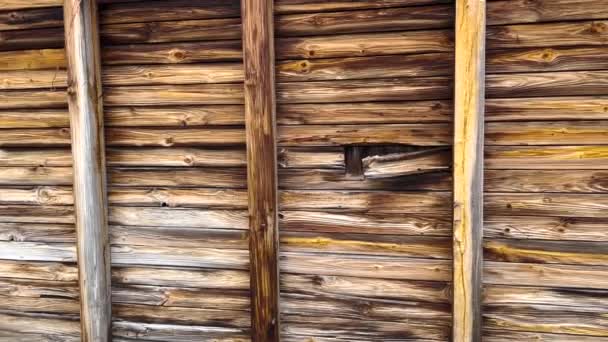 Creepy Scene Pan Abandoned Rustic Building Wall Texture — Vídeo de Stock