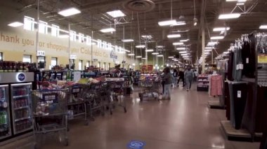Grovetown, Ga USA - 01 15 22: Georgia snow scare Kroger retail grocery store lines off people at checkout