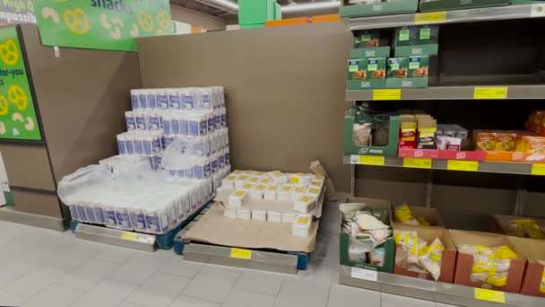 Grovetown Usa Aldi Kiskereskedelmi Élelmiszer Ipari Belső Serpenyő Borszakasz Sütőipari — Stock videók