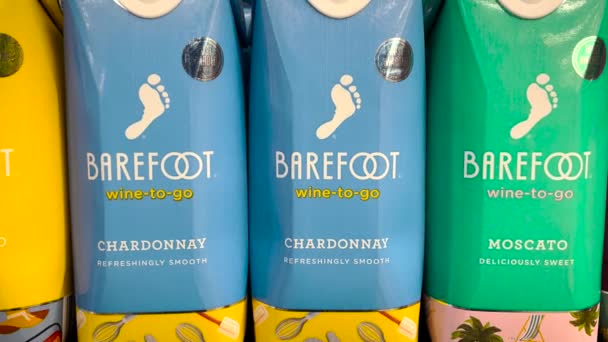 Augusta Usa Barefoot Wine Variety Retail Store Shelf Most Awarded — Wideo stockowe